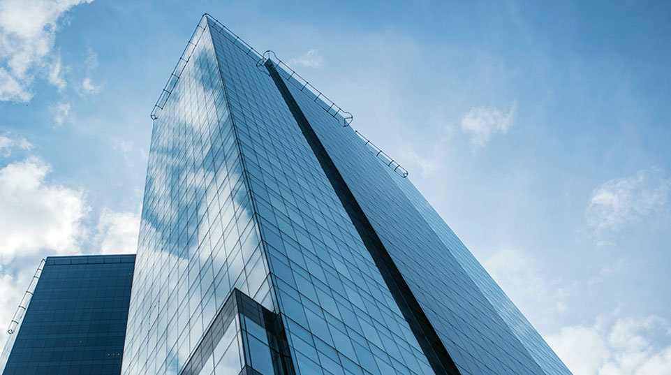 坐落于中國第一個石油基地――玉門，是生產(chǎn)各類真空油脂和特種潤滑脂的專業(yè)公司，集研究、開發(fā)、生產(chǎn)于一體的生產(chǎn)經(jīng)營企業(yè)。具有幾十年專業(yè)生產(chǎn)真空油脂和特種潤滑脂的生產(chǎn)經(jīng)驗，具有先進的硬件設施－分子蒸餾裝置，可以使石油餾分低溫下切割到極窄流程，保證真空油脂產(chǎn)品性能，也具有國內(nèi)先進的真空脂類產(chǎn)品的生產(chǎn)系統(tǒng)。不僅生產(chǎn)窄餾分、高粘度指數(shù)、低飽和蒸氣壓和極限壓強的礦物型擴散泵油、增壓泵油和真空泵油系列，還生產(chǎn)高質(zhì)量的具有良好的塑性指標低飽和蒸氣壓、附著力強、密封性能好...